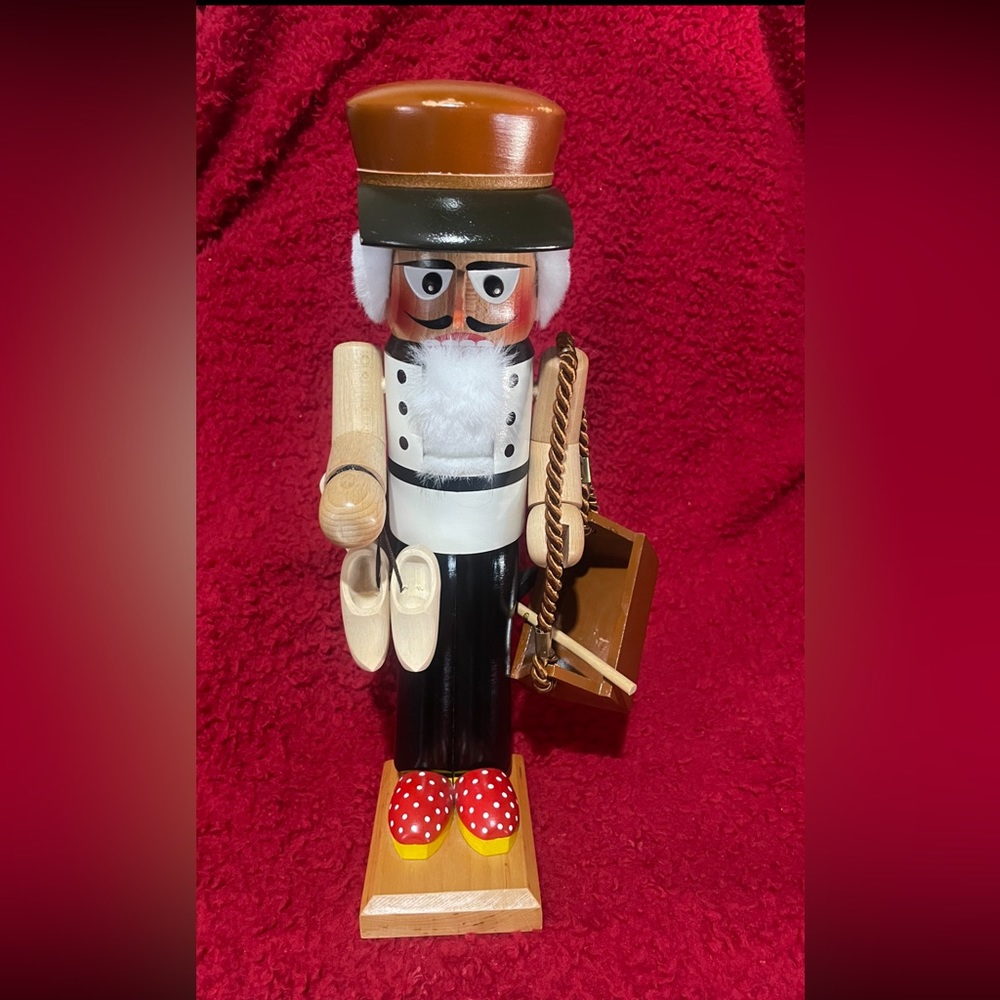 STEINBACH Nutcracker!!